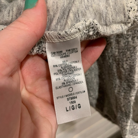 Splendid | Grey Knit Vest Cardigan - Picture 7 of 7